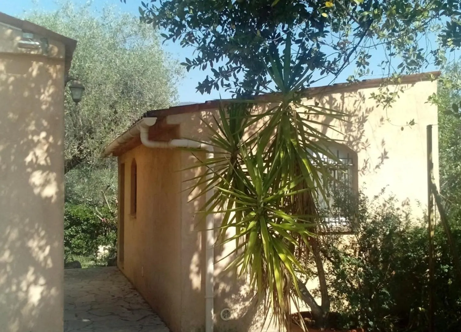 Ubytování v soukromí Chambre Independante Avec Salle De Bains Privative Grasse Francie